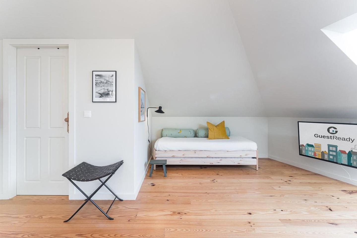 Guestready - Spacious And Modern Apt W/ Skylight Porto Zewnętrze zdjęcie