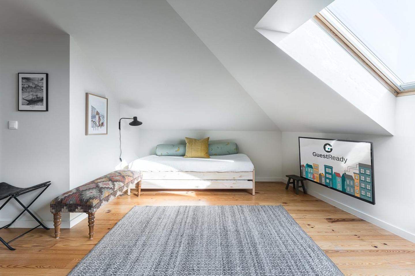 Guestready - Spacious And Modern Apt W/ Skylight Porto Zewnętrze zdjęcie