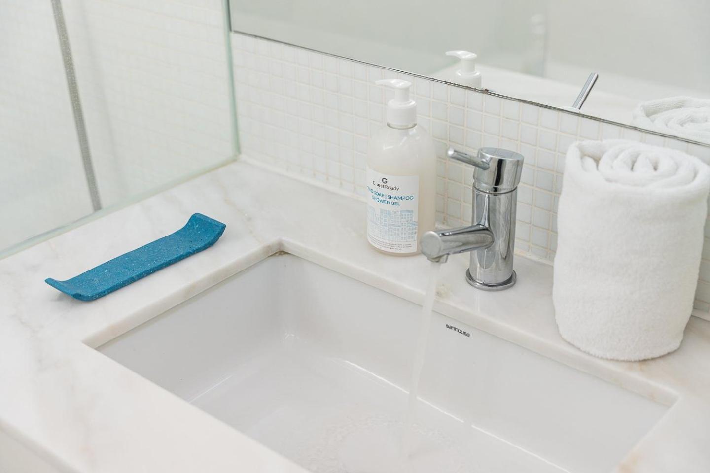 Guestready - Spacious And Modern Apt W/ Skylight Porto Zewnętrze zdjęcie