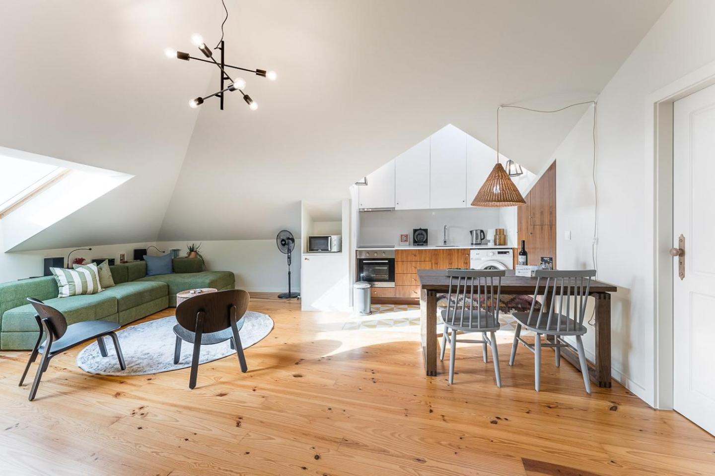 Guestready - Spacious And Modern Apt W/ Skylight Porto Zewnętrze zdjęcie