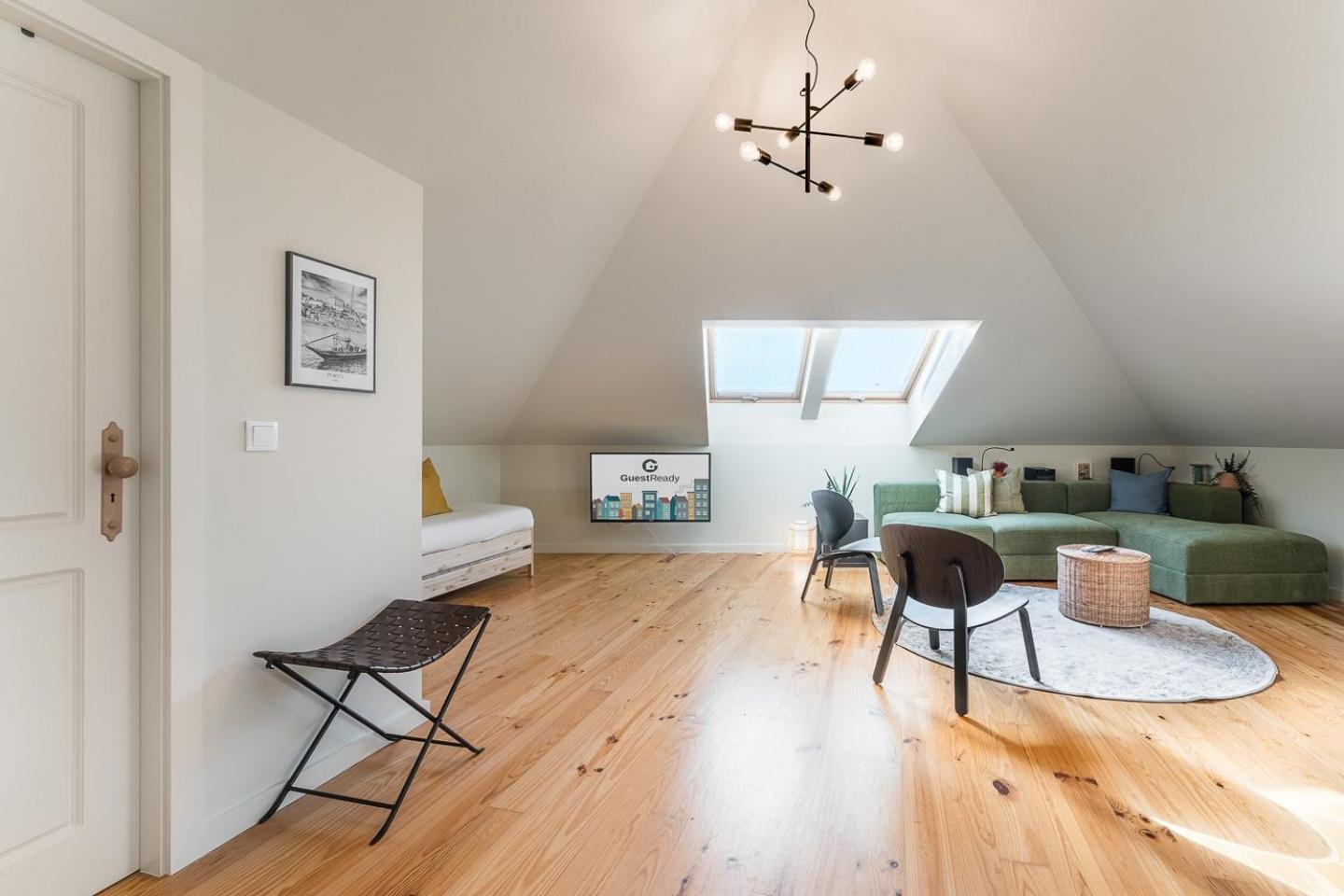 Guestready - Spacious And Modern Apt W/ Skylight Porto Zewnętrze zdjęcie
