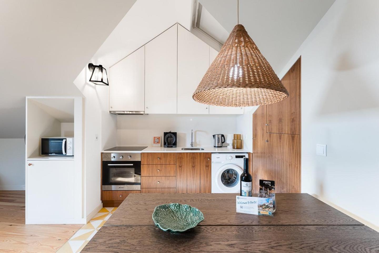 Guestready - Spacious And Modern Apt W/ Skylight Porto Zewnętrze zdjęcie